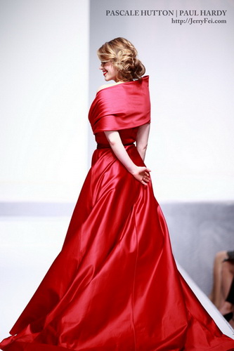 The Heart Truth Fashion Show 2012 - Model: Pascale Hutton, Designer: Paul Hardy
