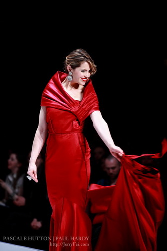 The Heart Truth Fashion Show 2012 - Model: Pascale Hutton, Designer: Paul Hardy