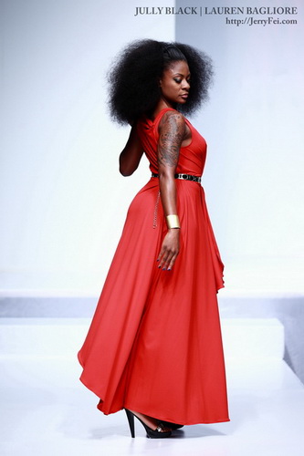 The Heart Truth Fashion Show 2012 - Model: Jully Black, Designer: Lauren Bagliore