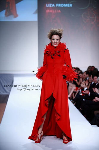 The Heart Truth Fashion Show 2012 - Model: Liza Fromer, Designer: Mallia