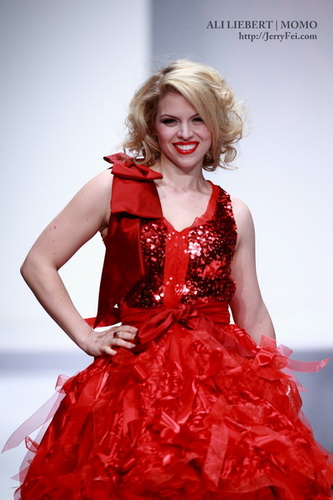 The Heart Truth Fashion Show 2012 - Model: Ali Liebert, Designer: Momo